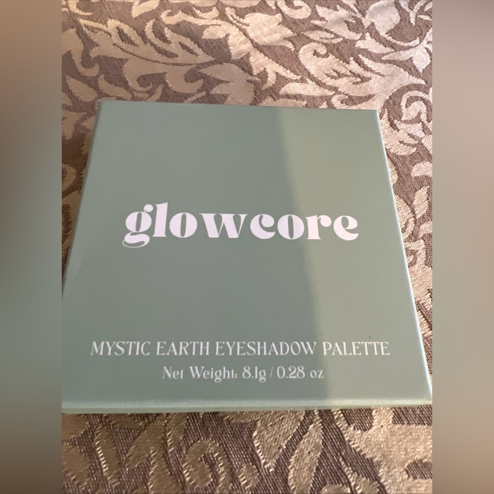 GLOWCORE Mystic Earth Eyeshadow Palette 0.28oz Brand New In Box